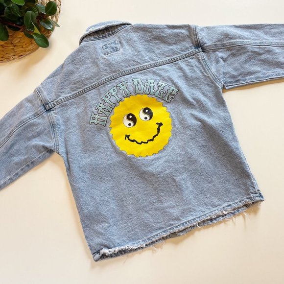 Forever 21 Other - Forever 21 Happy Daze Smiley Jean Denim Jacket • 9/10